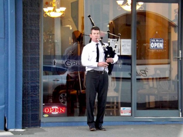 The Grumpy Piper Launceston